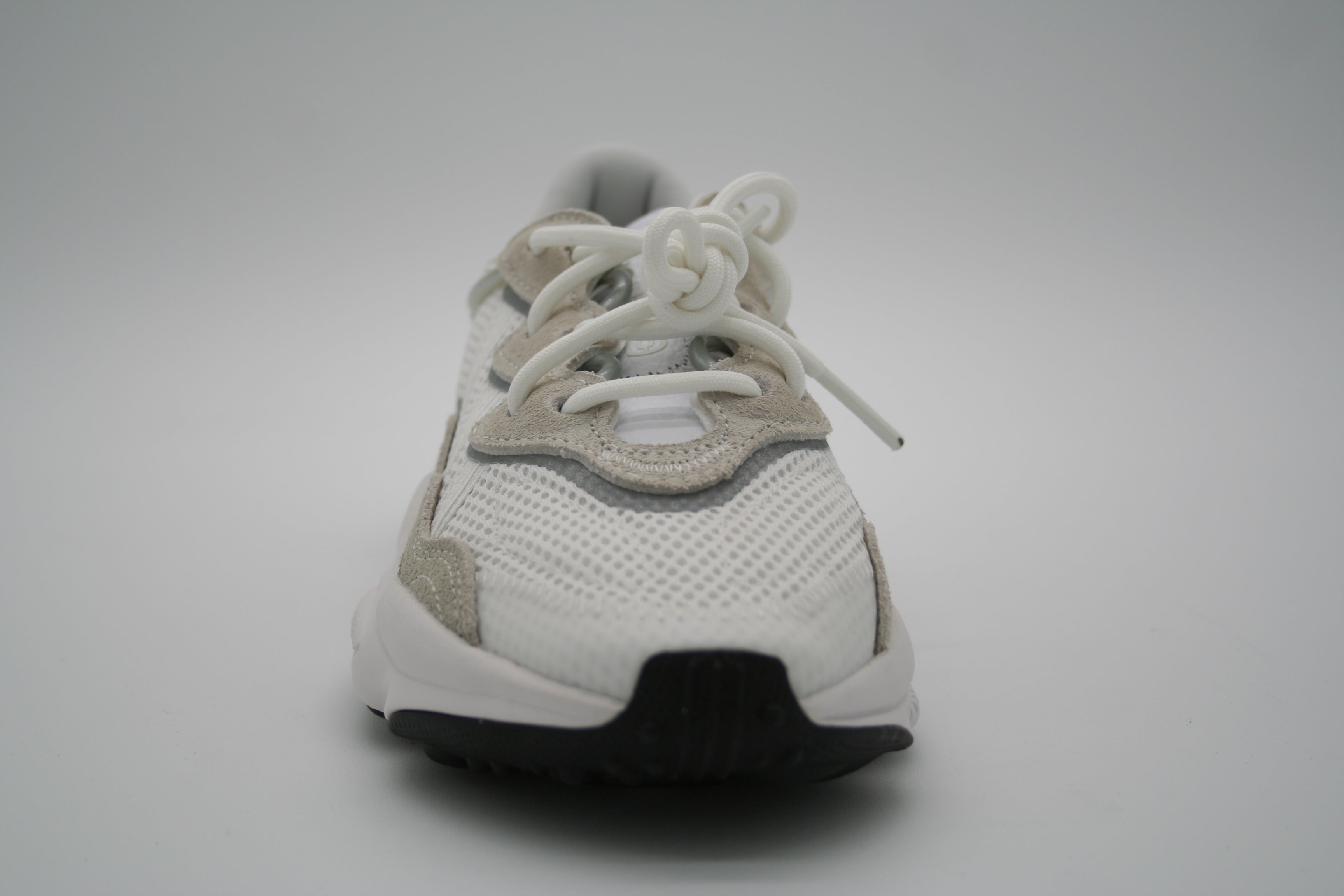 ADIDAS Ozweego – Baskets blanches femme – EE6464 – Pointure 35.5 ADIDAS