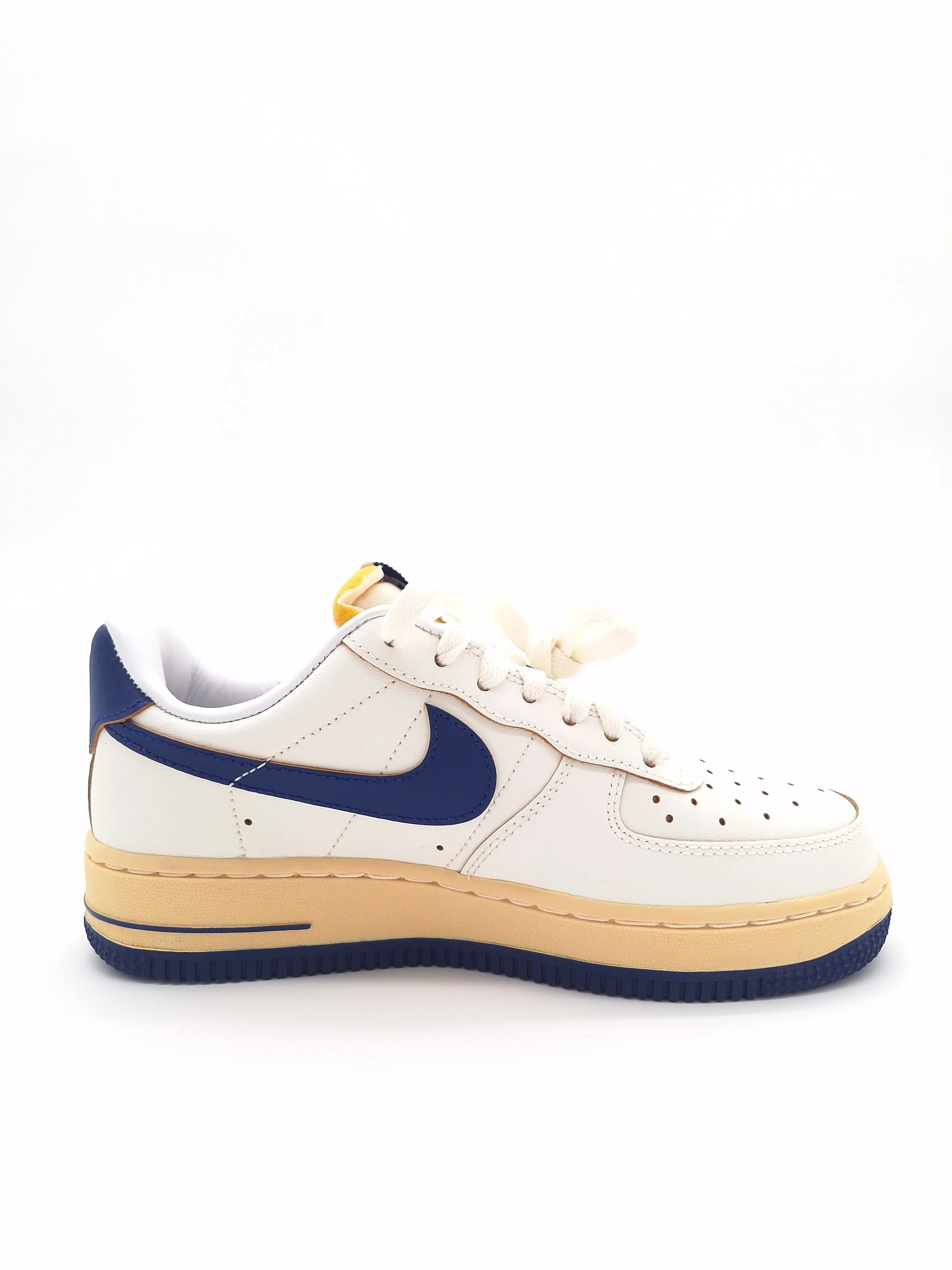 NIKE AIR - Air Force 1 femme - Baskets blanches et bleues - Pointure 35.5 Nike air