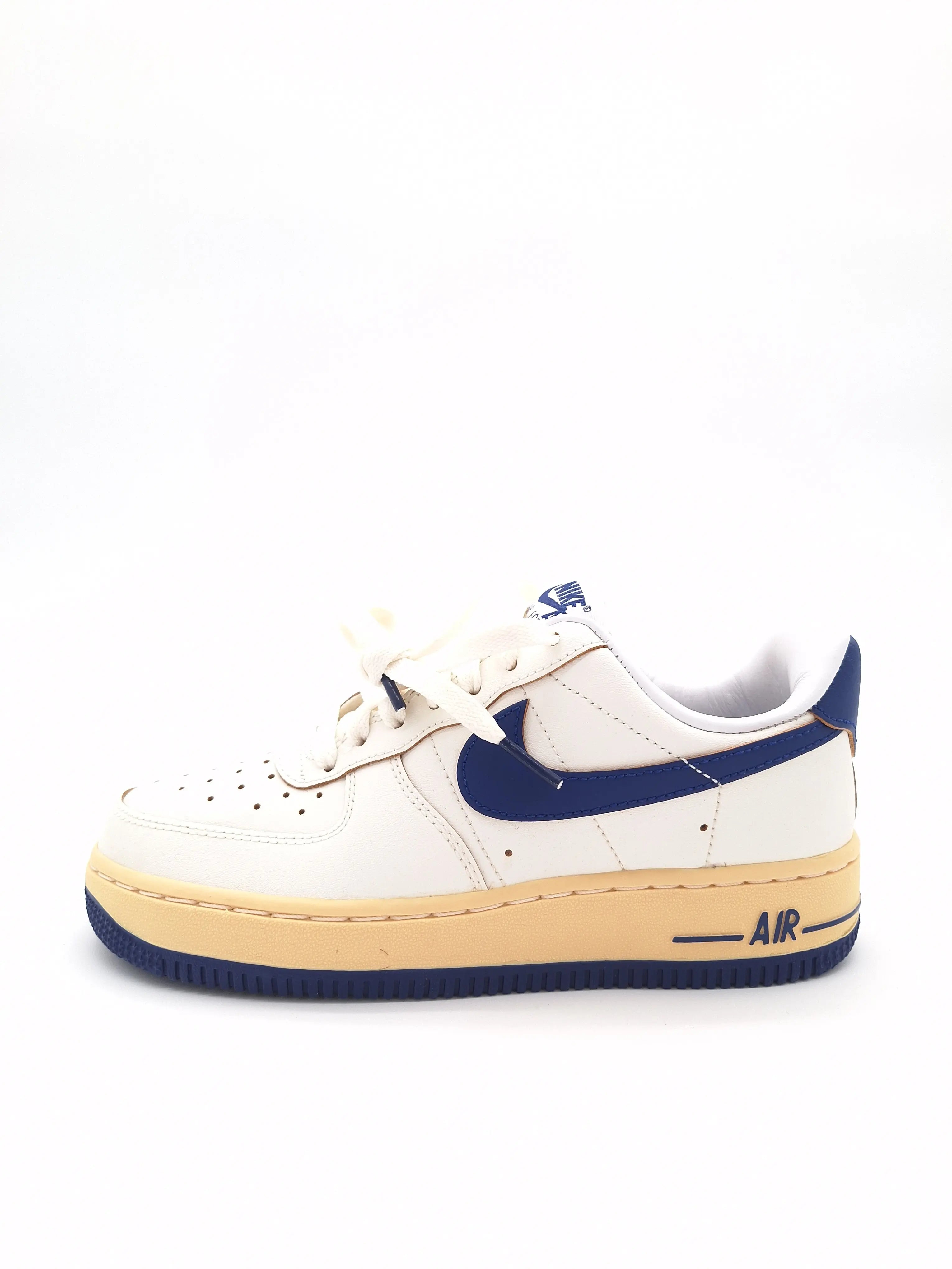 NIKE AIR - Air Force 1 femme - Baskets blanches et bleues - Pointure 35.5 Nike air