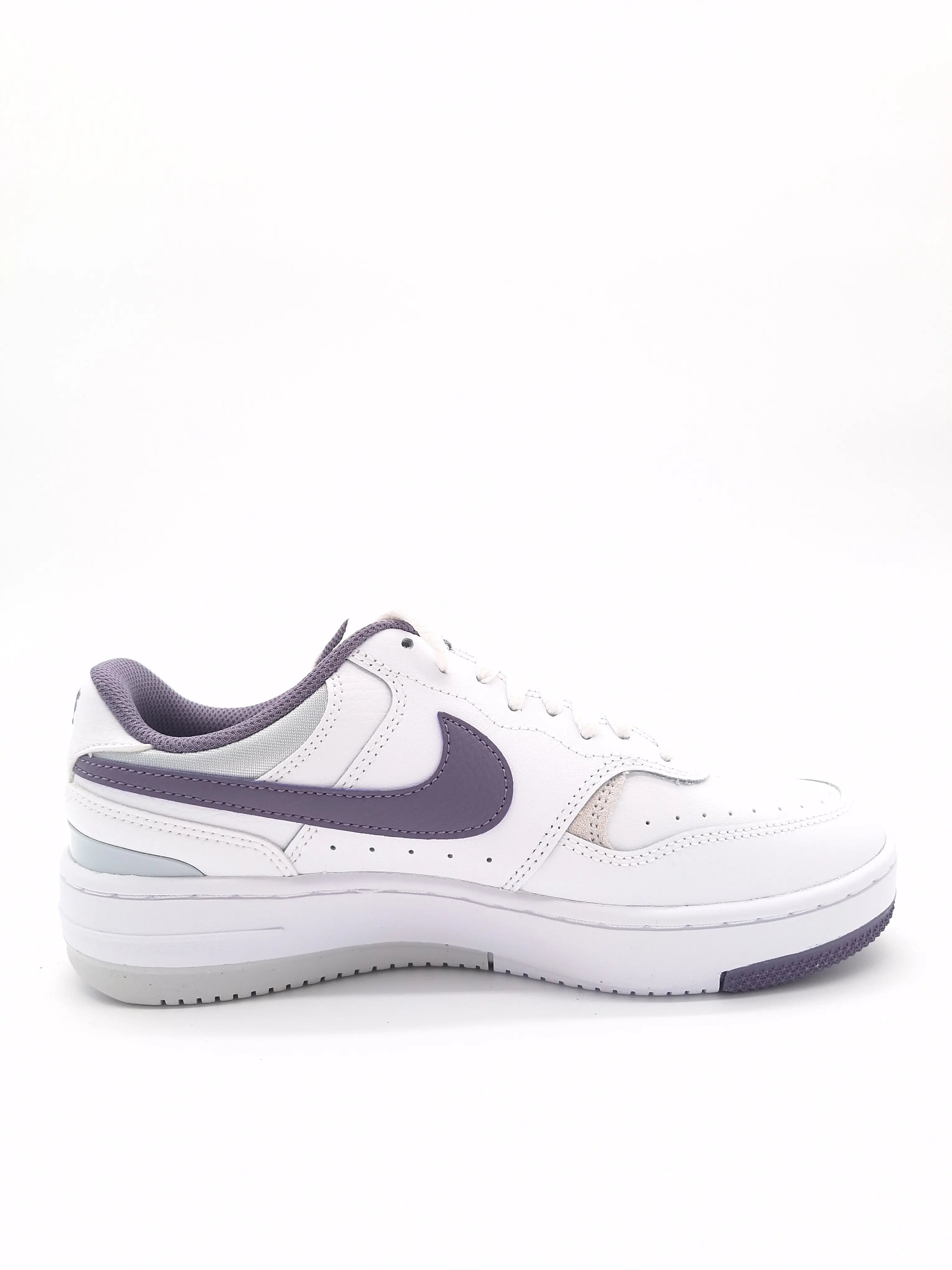 NIKE - Baskets pour femme - GAMMA FORCE - Pointure 40 Nike